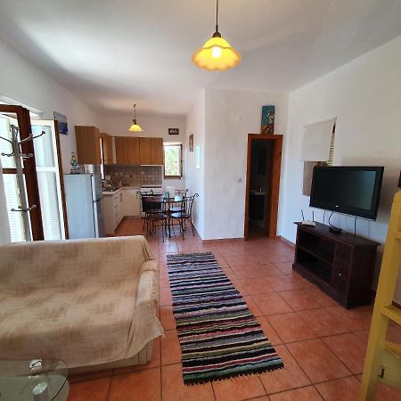 Apartamento Stoupa Mani Tower Exterior foto